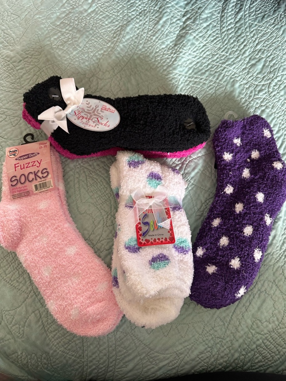 Women’s Fuzzy Socks